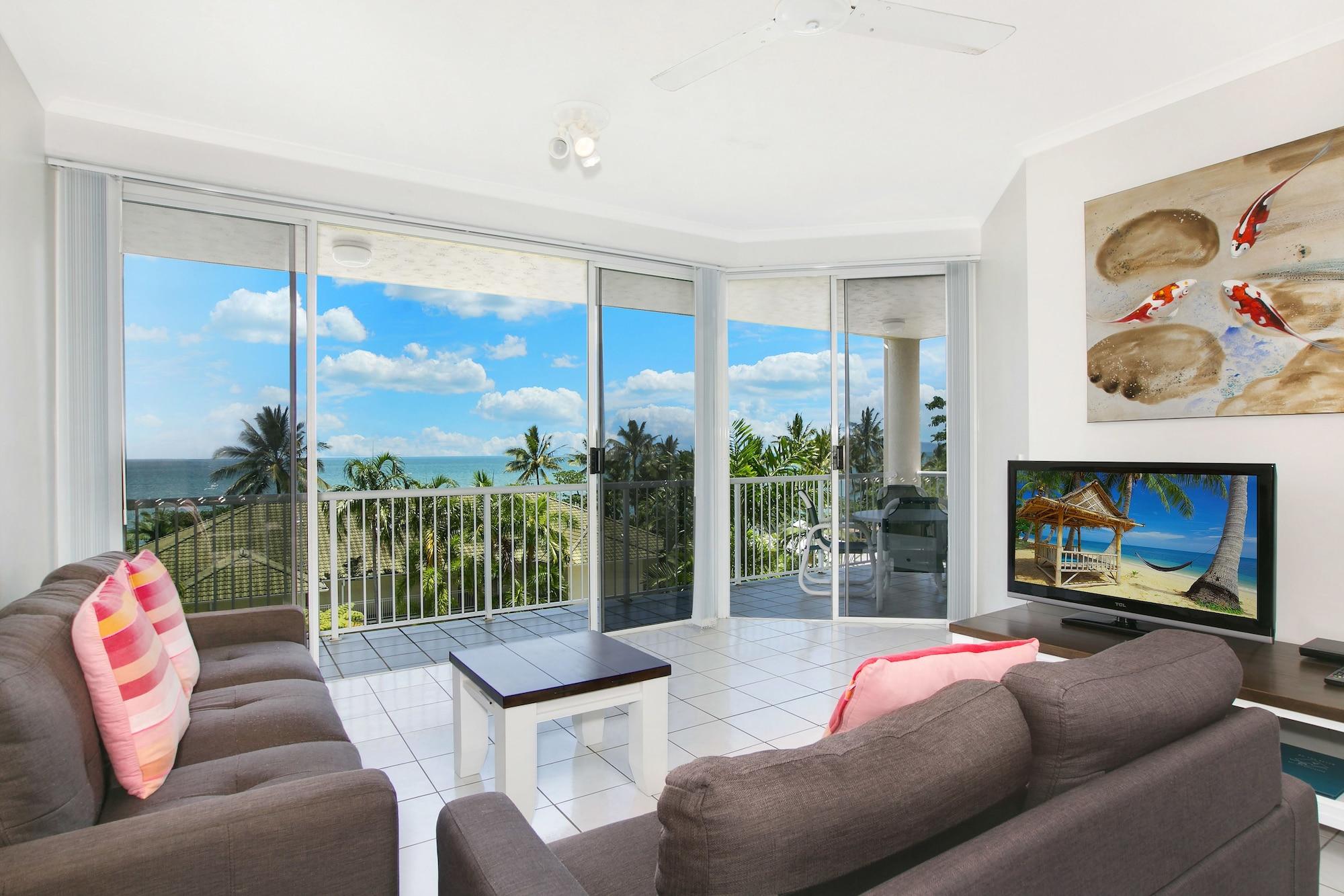 On The Beach Apartments Тринити Бич Экстерьер фото