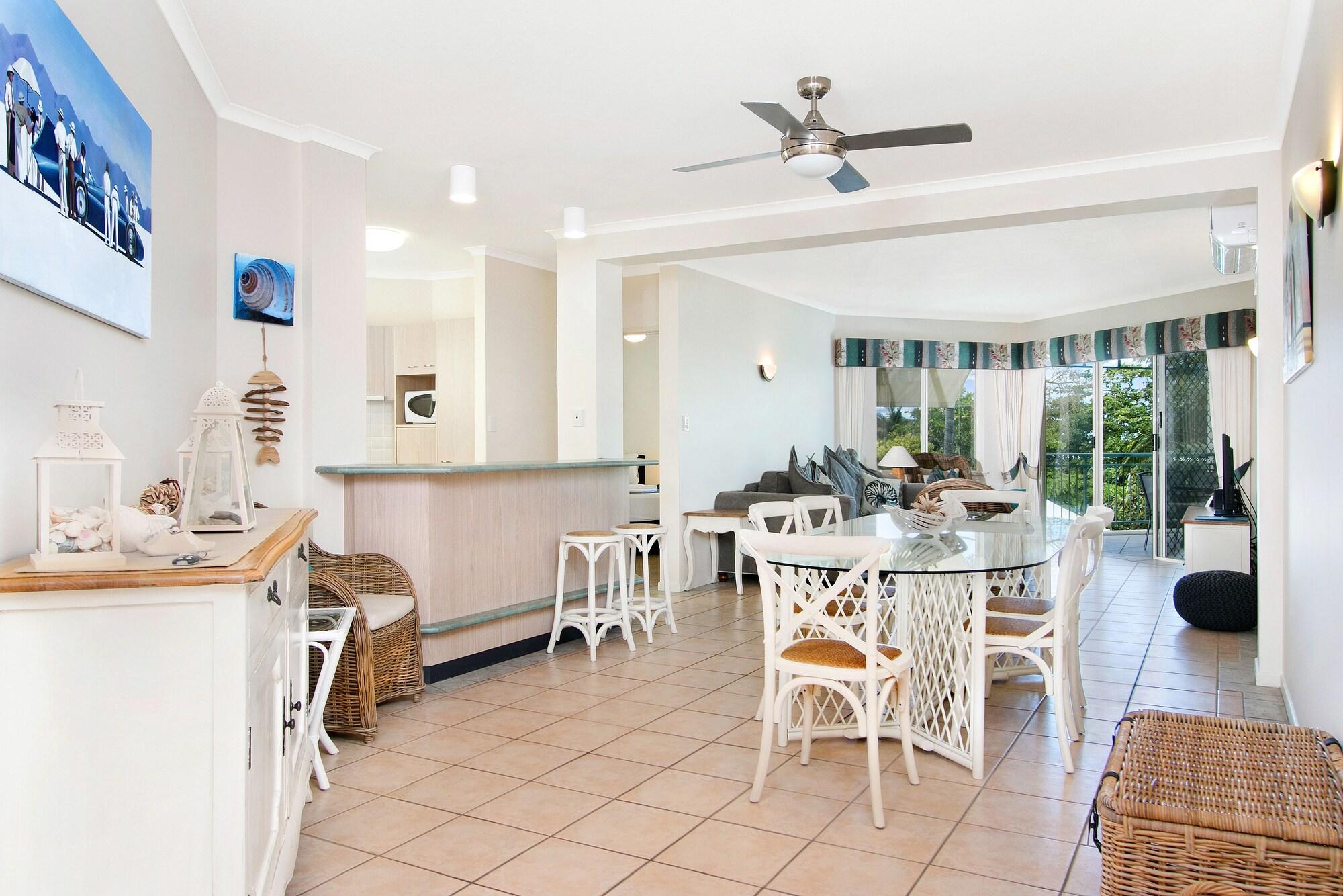 On The Beach Apartments Тринити Бич Экстерьер фото