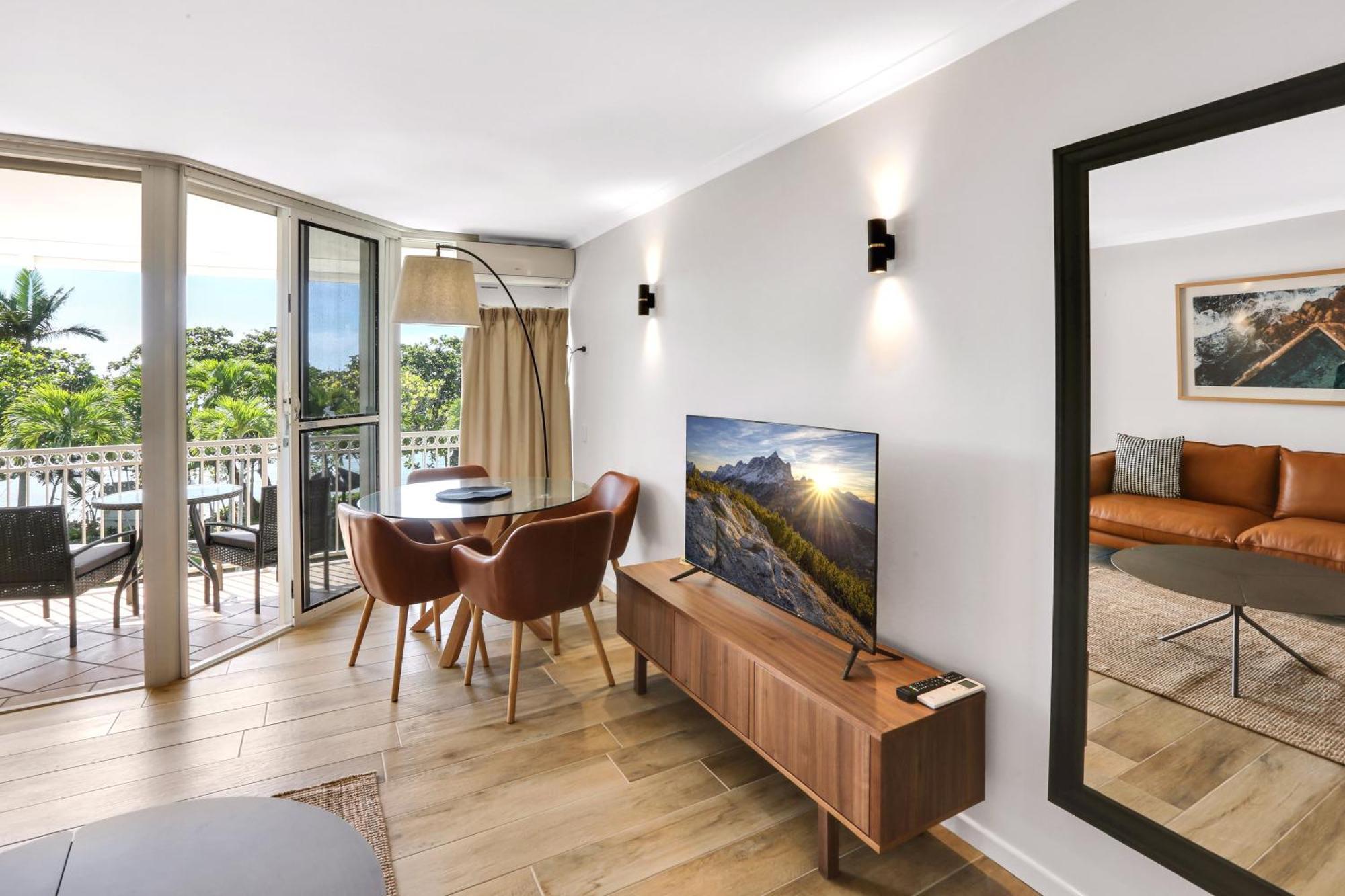 On The Beach Apartments Тринити Бич Номер фото